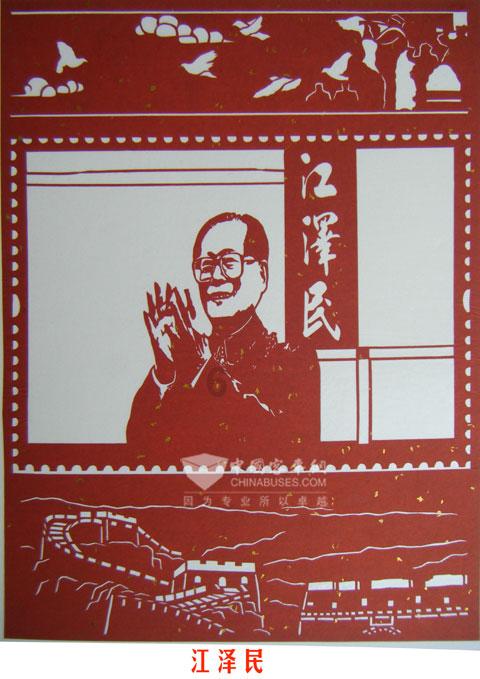 在老公车上发现别的女人的头发，他是不是外面有人了？我老公的车从来不拉别人可现在却有女人头发游戏画面